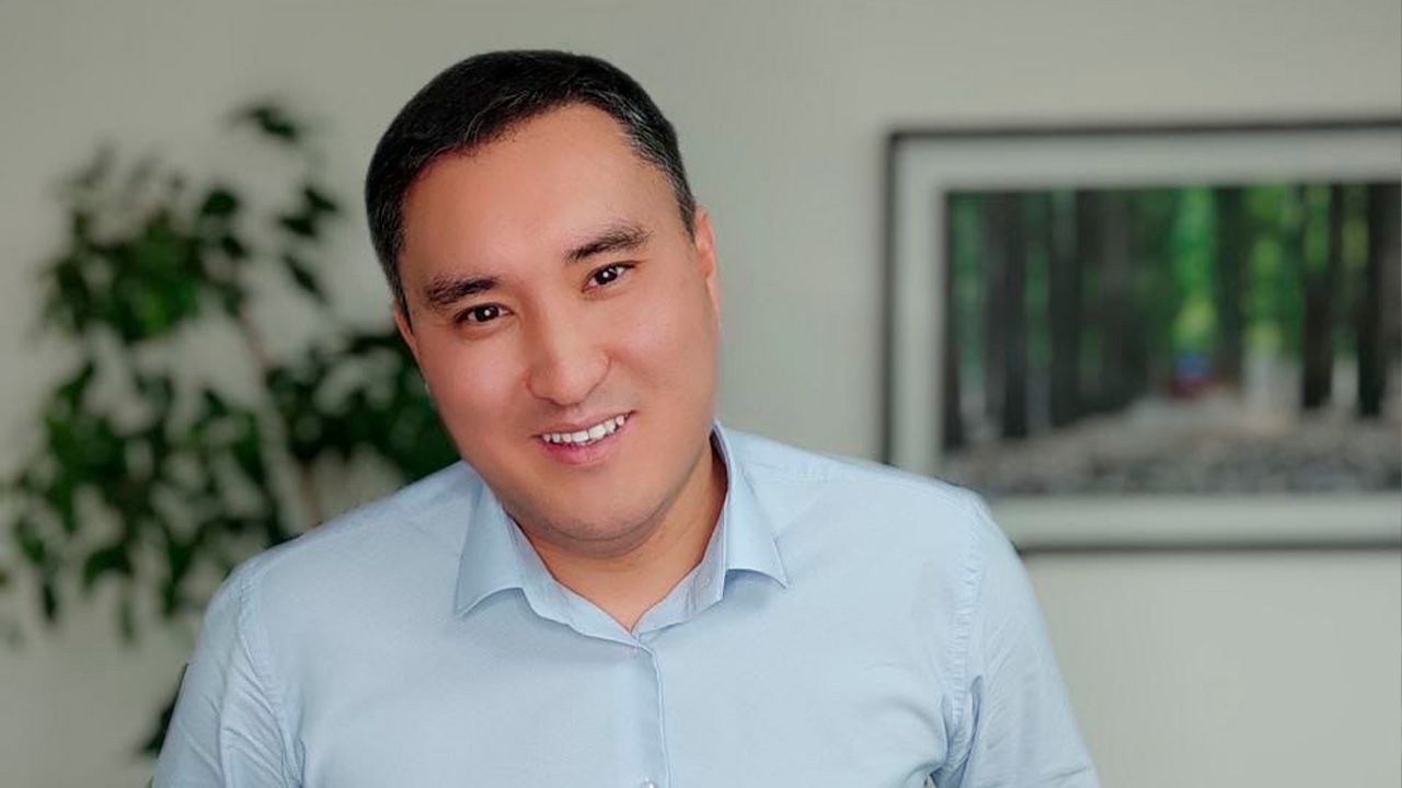 Банки зарабатывают на доверчивости клиентов: мнение эксперта